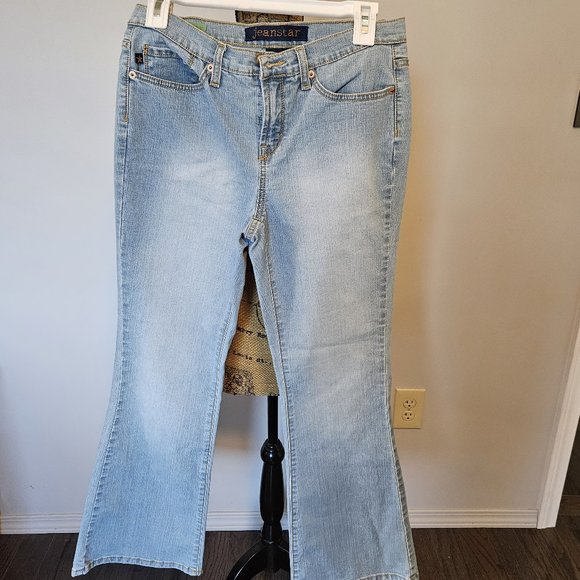 Jeanstar Light Blue Faded Jeans Mercury Size 8 Petite - Picture 1 of 7